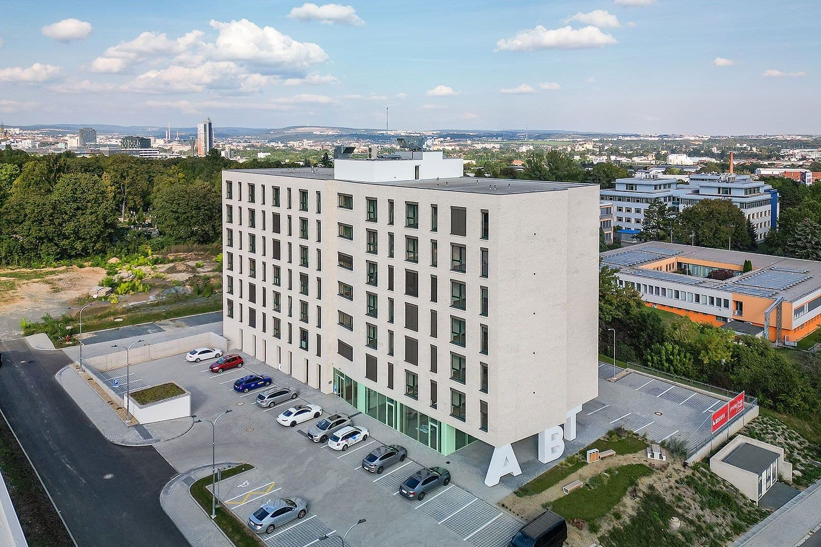 1 bedroom with open-plan kitchen flat to rent, 44 m², Bohunická, Brno, Jihomoravský Region 1 bedroom with open-plan kitchen flat to rent, 44 m², Bohunická, Brno, Jihomoravský Region