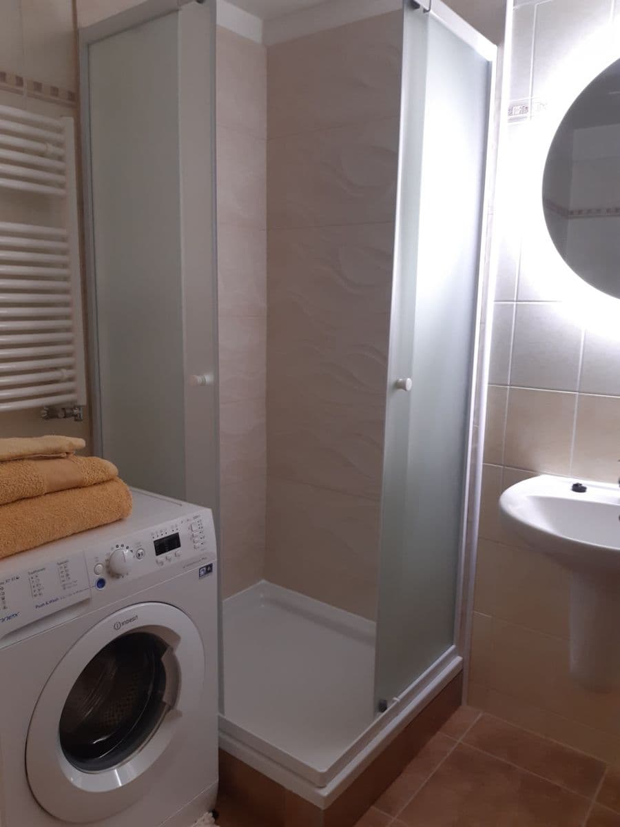 Studio flat to rent, 37 m², U Měšťanského pivovaru, Prague, Prague Studio flat to rent, 37 m², U Měšťanského pivovaru, Prague, Prague