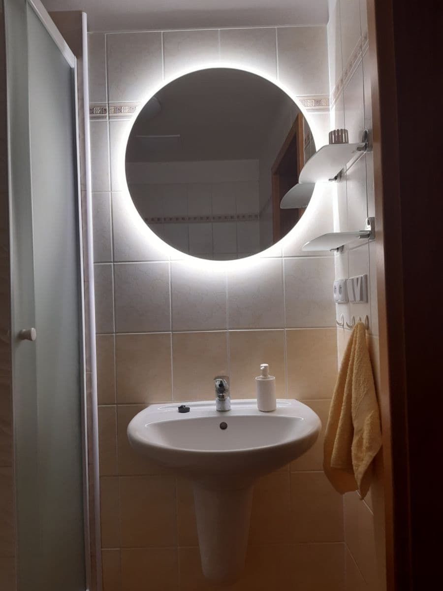 Studio flat to rent, 37 m², U Měšťanského pivovaru, Prague, Prague Studio flat to rent, 37 m², U Měšťanského pivovaru, Prague, Prague