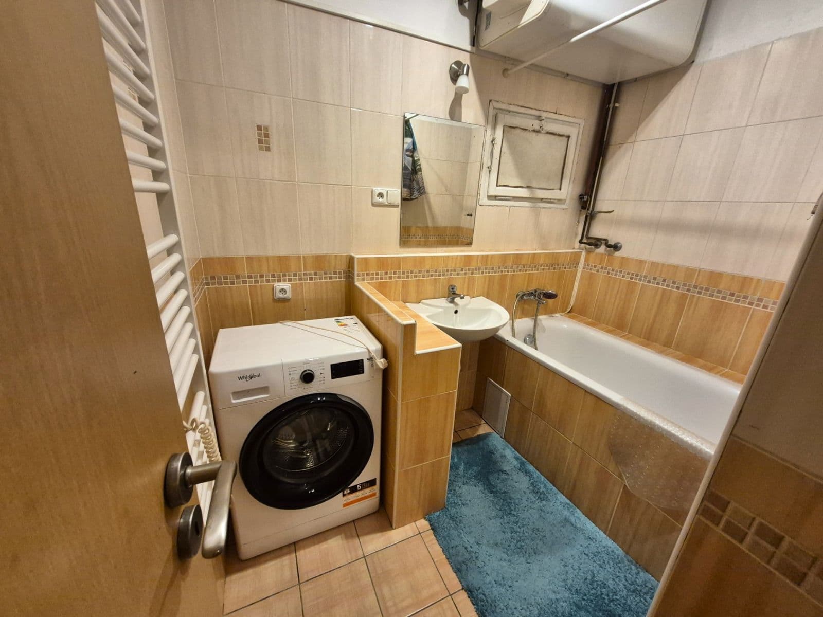 1 bedroom with open-plan kitchen flat to rent, 32 m², Pod Strojírnami, Prague, Prague 1 bedroom with open-plan kitchen flat to rent, 32 m², Pod Strojírnami, Prague, Prague