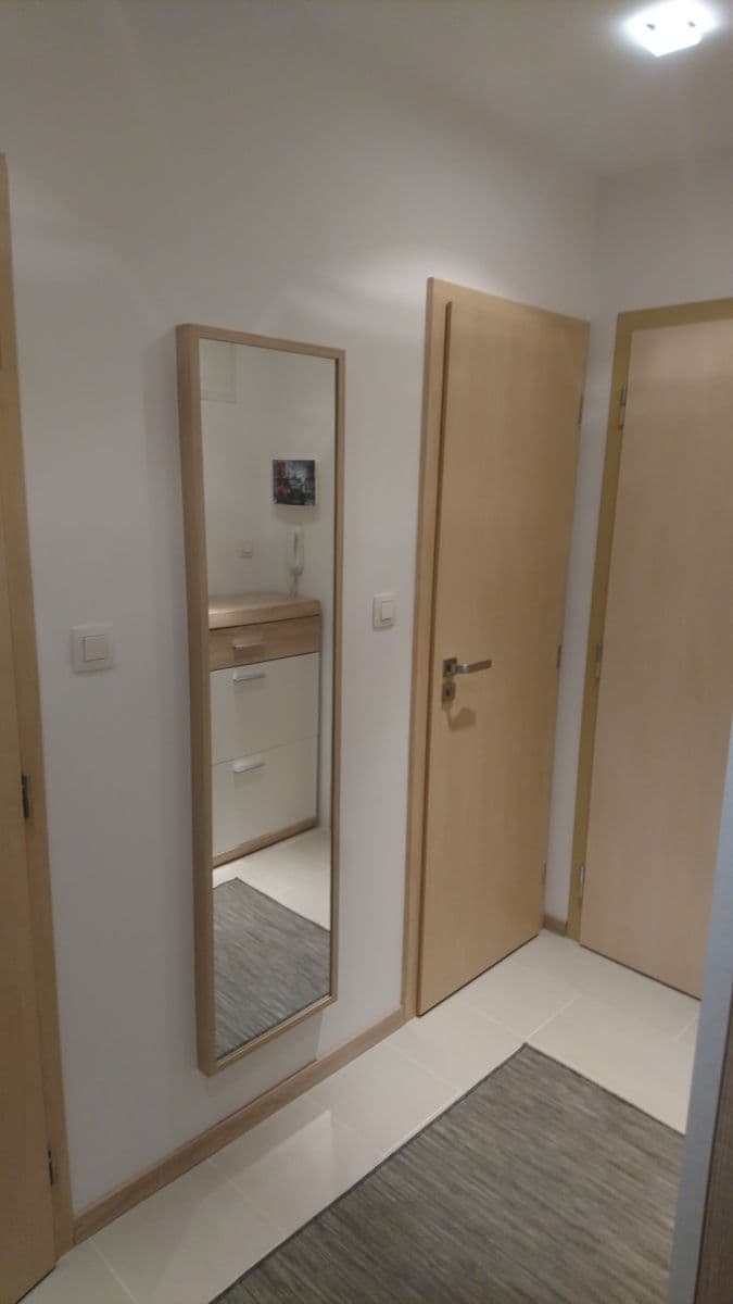 2 bedroom with open-plan kitchen flat to rent, 66 m², Banšelova, Ružinov, Bratislavský Region 2 bedroom with open-plan kitchen flat to rent, 66 m², Banšelova, Ružinov, Bratislavský Region