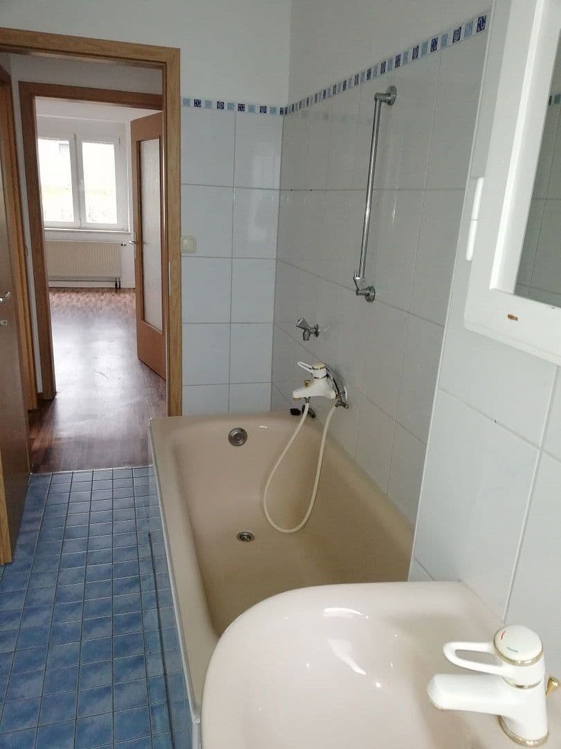 3 bedroom flat to rent, 58 m², Talstraße 34, Weischlitz, Saxony 3 bedroom flat to rent, 58 m², Talstraße 34, Weischlitz, Saxony