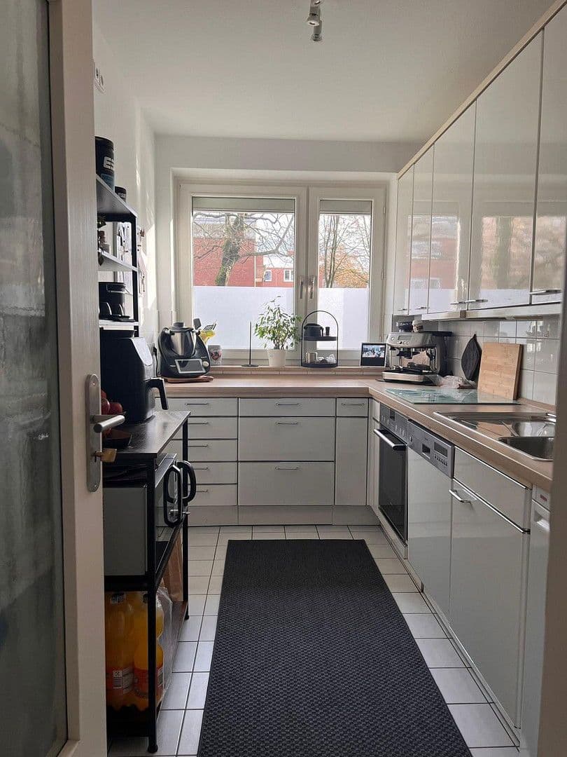 2 bedroom with open-plan kitchen flat to rent, 89 m², Kimbernstraße, Hamburg, Hamburg 2 bedroom with open-plan kitchen flat to rent, 89 m², Kimbernstraße, Hamburg, Hamburg