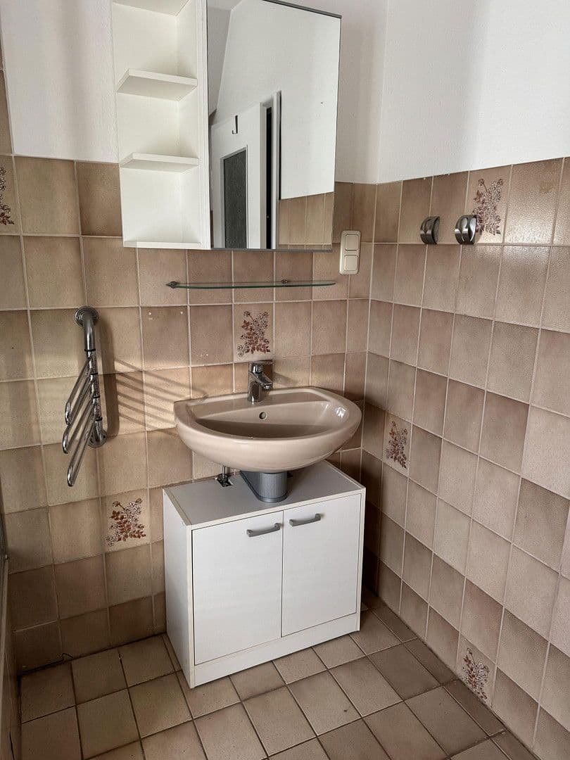 Studio flat to rent, 22 m², Weidkamp 87, Essen, North Rhine-Westphalia Studio flat to rent, 22 m², Weidkamp 87, Essen, North Rhine-Westphalia