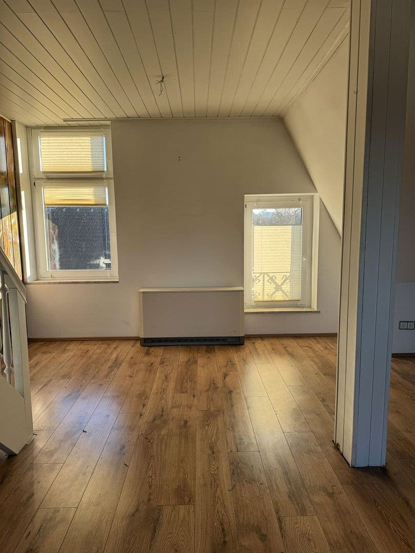 2 bedroom with open-plan kitchen flat to rent, 84 m², Essen, North Rhine-Westphalia 2 bedroom with open-plan kitchen flat to rent, 84 m², Essen, North Rhine-Westphalia