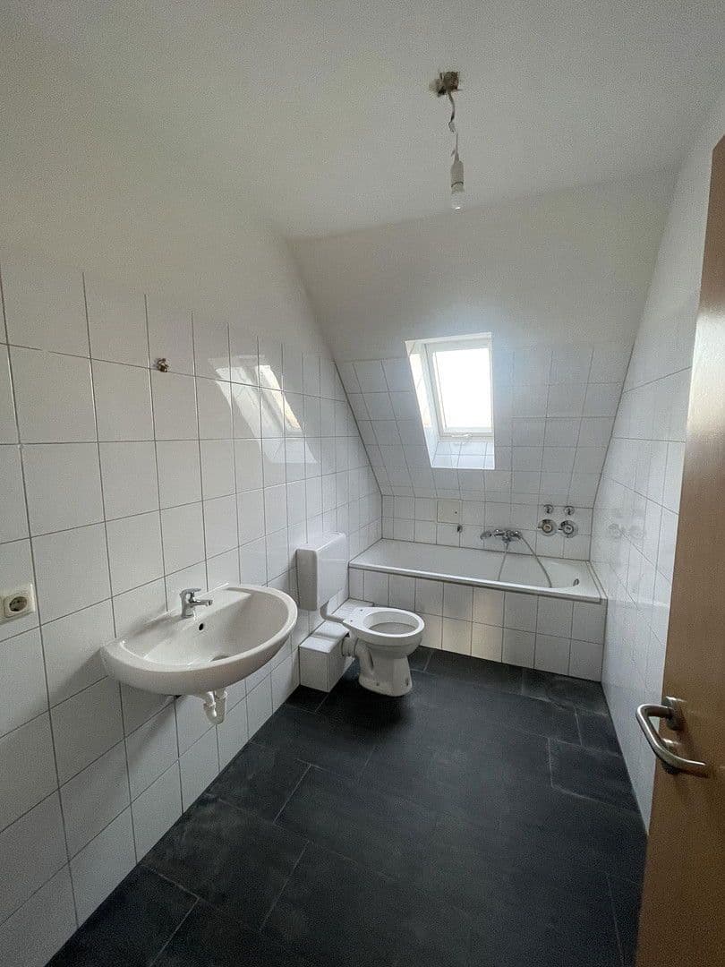 2 bedroom with open-plan kitchen flat for sale, 81 m², Bismarckstraße 264, Gelsenkirchen, North Rhine-Westphalia 2 bedroom with open-plan kitchen flat for sale, 81 m², Bismarckstraße 264, Gelsenkirchen, North Rhine-Westphalia