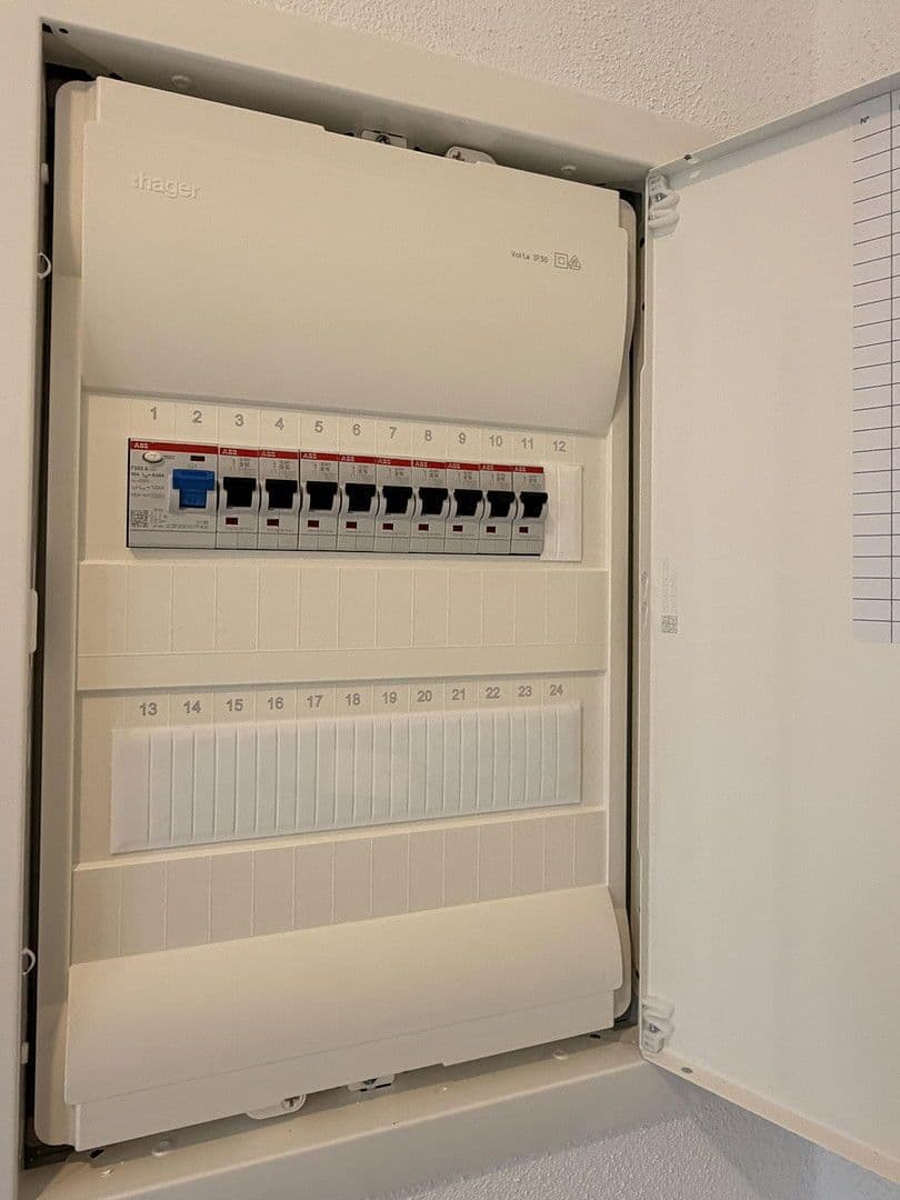 4 bedroom flat for sale, 99 m², Memmingen, Bavaria 4 bedroom flat for sale, 99 m², Memmingen, Bavaria