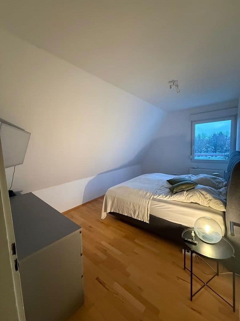 2 bedroom with open-plan kitchen flat to rent, 92 m², Leonhardstraße 34, Friedberg (Hessen), Hesse 2 bedroom with open-plan kitchen flat to rent, 92 m², Leonhardstraße 34, Friedberg (Hessen), Hesse