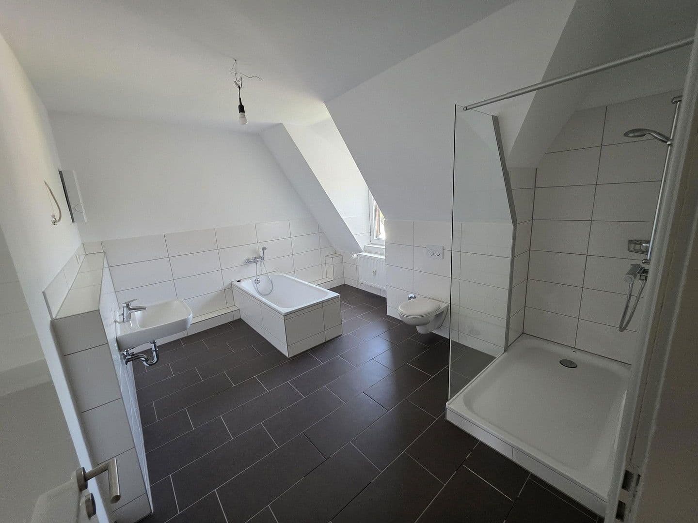 2 bedroom with open-plan kitchen flat to rent, 92 m², Leonhardstraße 34, Friedberg (Hessen), Hesse 2 bedroom with open-plan kitchen flat to rent, 92 m², Leonhardstraße 34, Friedberg (Hessen), Hesse