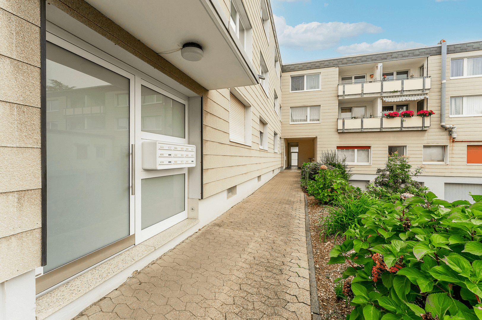 Studio flat for sale, 35 m², Meerbusch, North Rhine-Westphalia Studio flat for sale, 35 m², Meerbusch, North Rhine-Westphalia