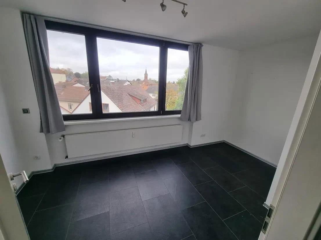 3 bedroom flat to rent, 120 m², Hochspeyerer Straße 2a, Enkenbach-Alsenborn, Rhineland-Palatinate 3 bedroom flat to rent, 120 m², Hochspeyerer Straße 2a, Enkenbach-Alsenborn, Rhineland-Palatinate