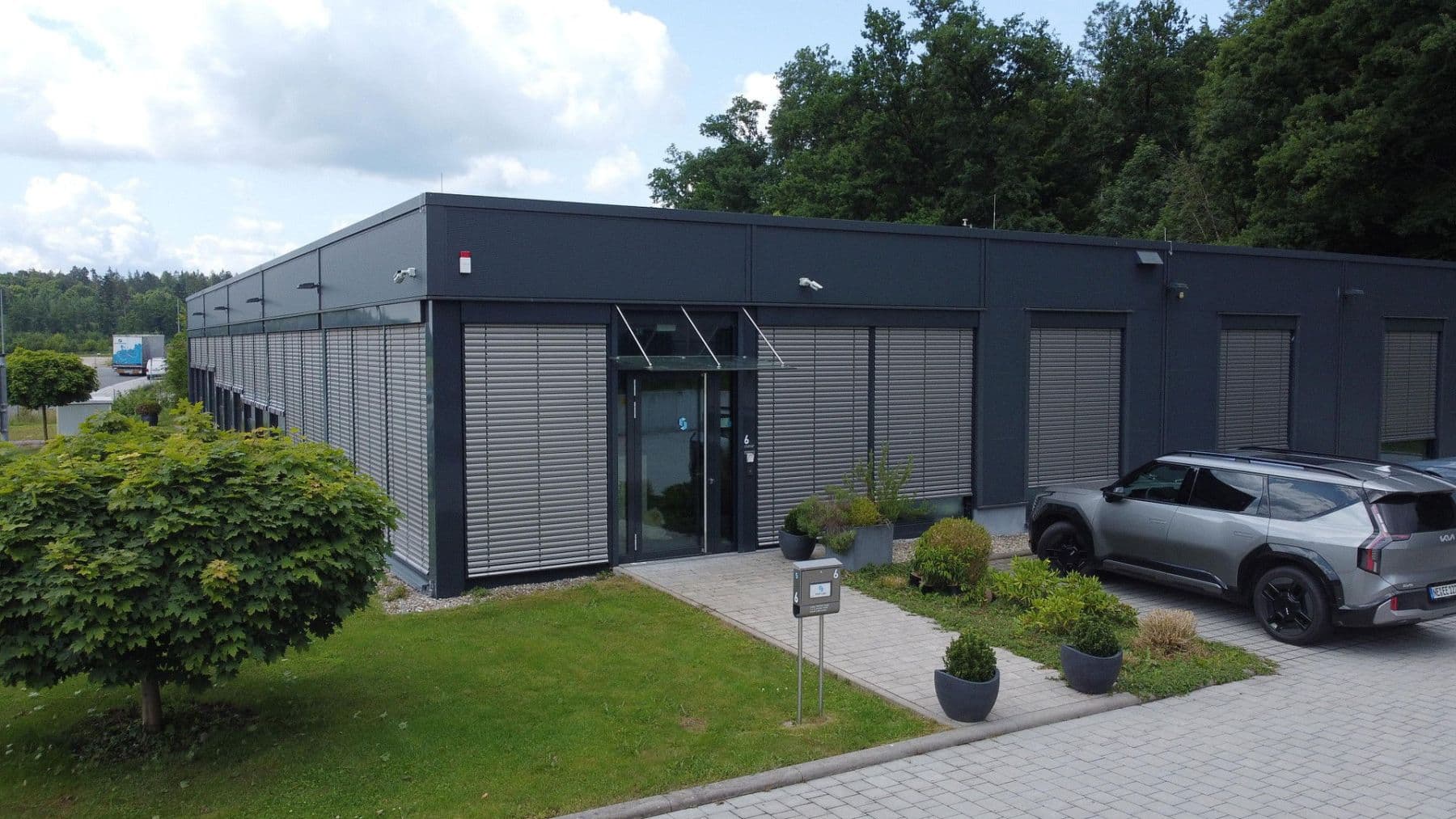 office for sale, 485 m², Bartäcker 6, Simmelsdorf, Bavaria office for sale, 485 m², Bartäcker 6, Simmelsdorf, Bavaria