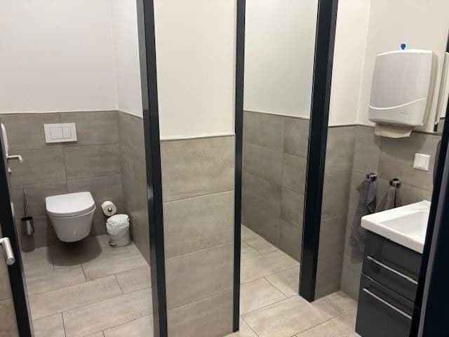 office for sale, 485 m², Bartäcker 6, Simmelsdorf, Bavaria office for sale, 485 m², Bartäcker 6, Simmelsdorf, Bavaria