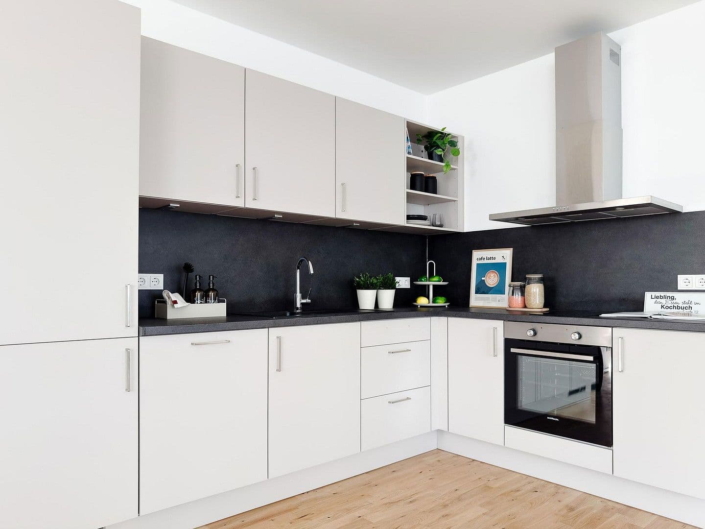 2 bedroom flat to rent, 70 m², Dietzenbacher Straße 117, Offenbach, Hesse 2 bedroom flat to rent, 70 m², Dietzenbacher Straße 117, Offenbach, Hesse