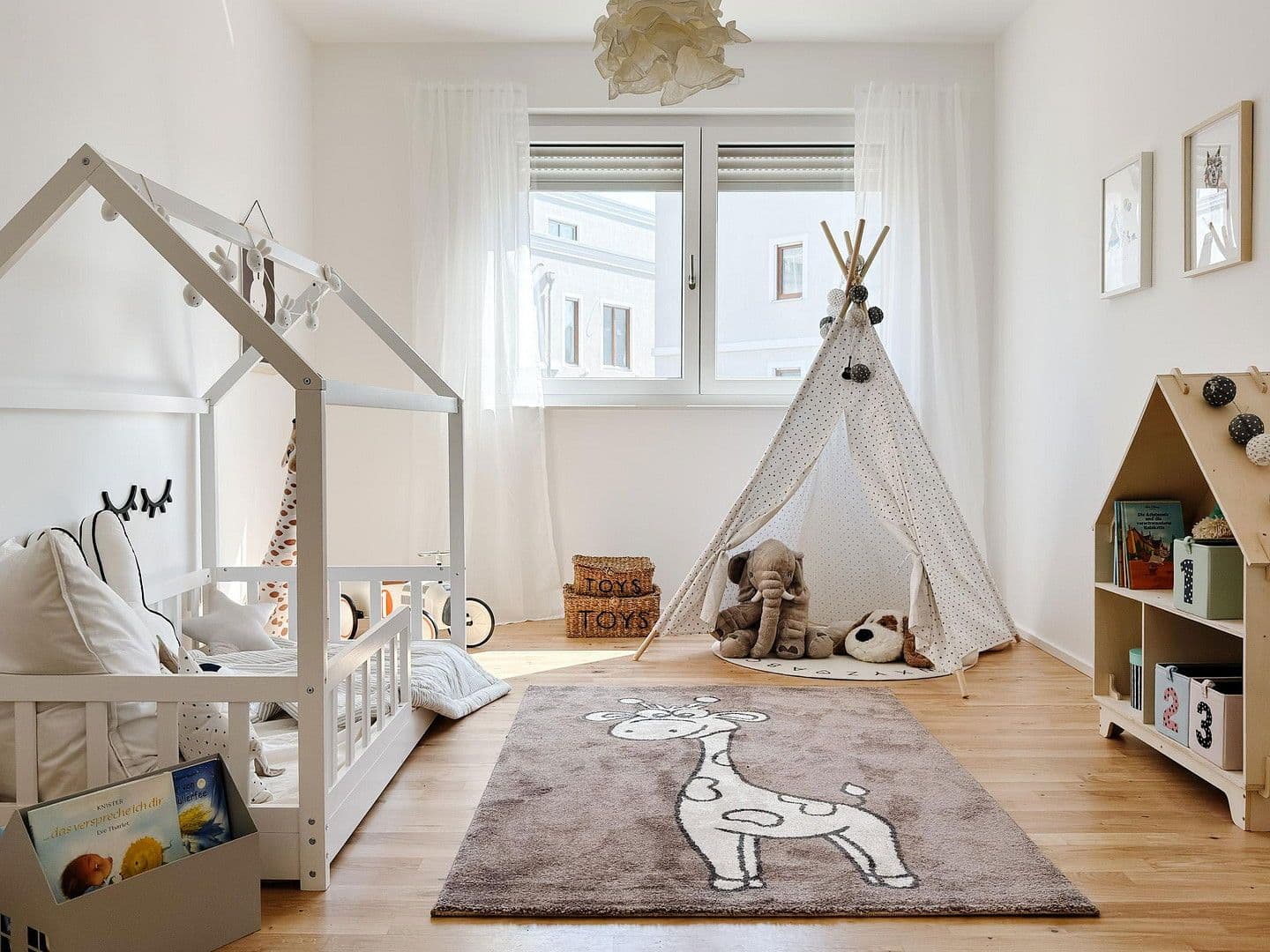 4 bedroom flat to rent, 117 m², Eifelweg 8, Offenbach, Hesse 4 bedroom flat to rent, 117 m², Eifelweg 8, Offenbach, Hesse