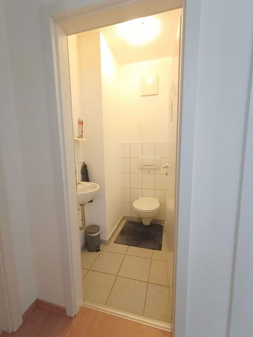 2 bedroom with open-plan kitchen flat to rent, 79 m², Schulstraße 0, Bad Wimpfen, Baden-Württemberg 2 bedroom with open-plan kitchen flat to rent, 79 m², Schulstraße 0, Bad Wimpfen, Baden-Württemberg