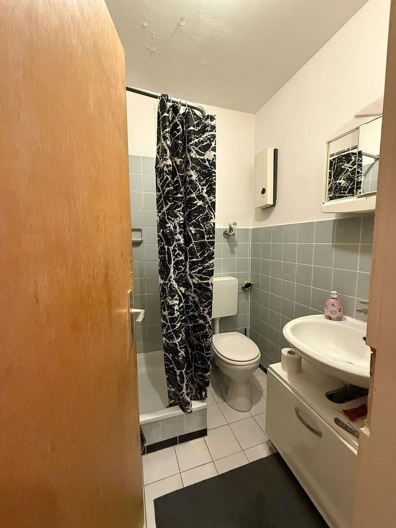 1 bedroom flat to rent, 30 m², Langer Weg 1, Eschborn, Hesse 1 bedroom flat to rent, 30 m², Langer Weg 1, Eschborn, Hesse