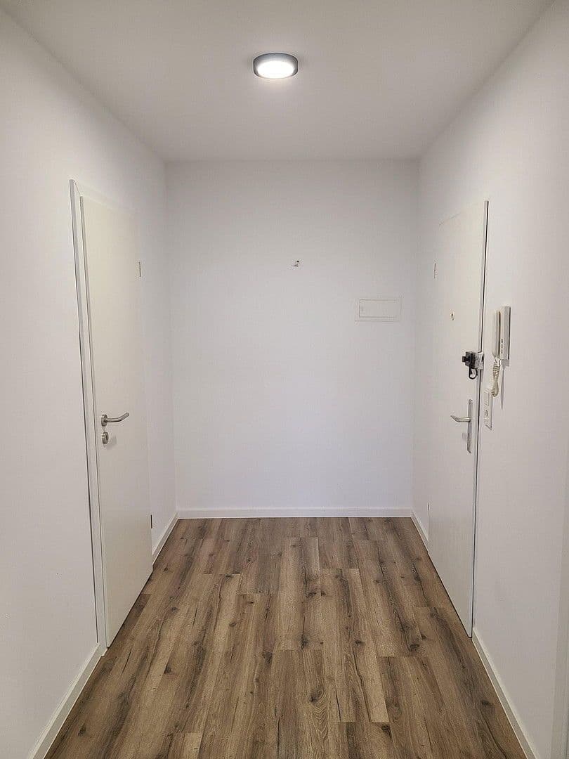 3 bedroom flat to rent, 106 m², Alzeyer Str. 1, Frankfurt, Hesse 3 bedroom flat to rent, 106 m², Alzeyer Str. 1, Frankfurt, Hesse