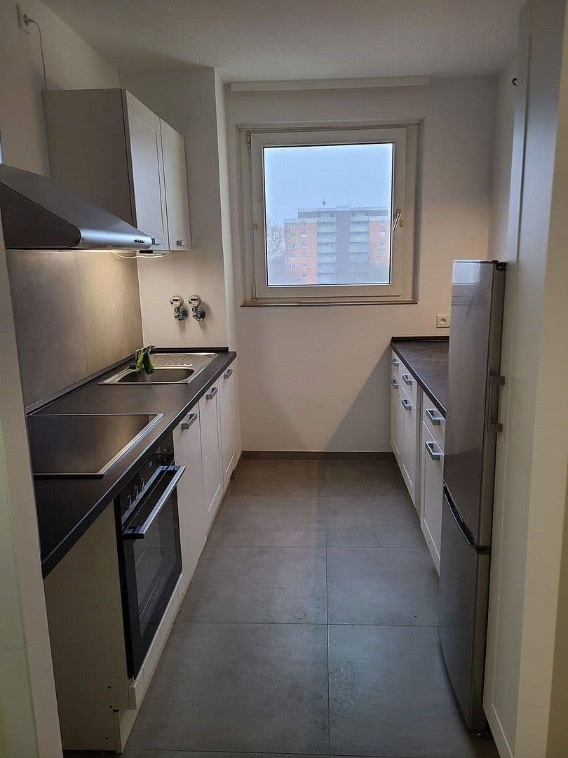 3 bedroom flat to rent, 106 m², Alzeyer Str. 1, Frankfurt, Hesse 3 bedroom flat to rent, 106 m², Alzeyer Str. 1, Frankfurt, Hesse