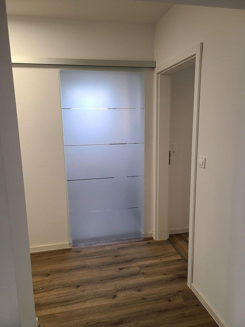 3 bedroom flat to rent, 106 m², Alzeyer Str. 1, Frankfurt, Hesse 3 bedroom flat to rent, 106 m², Alzeyer Str. 1, Frankfurt, Hesse