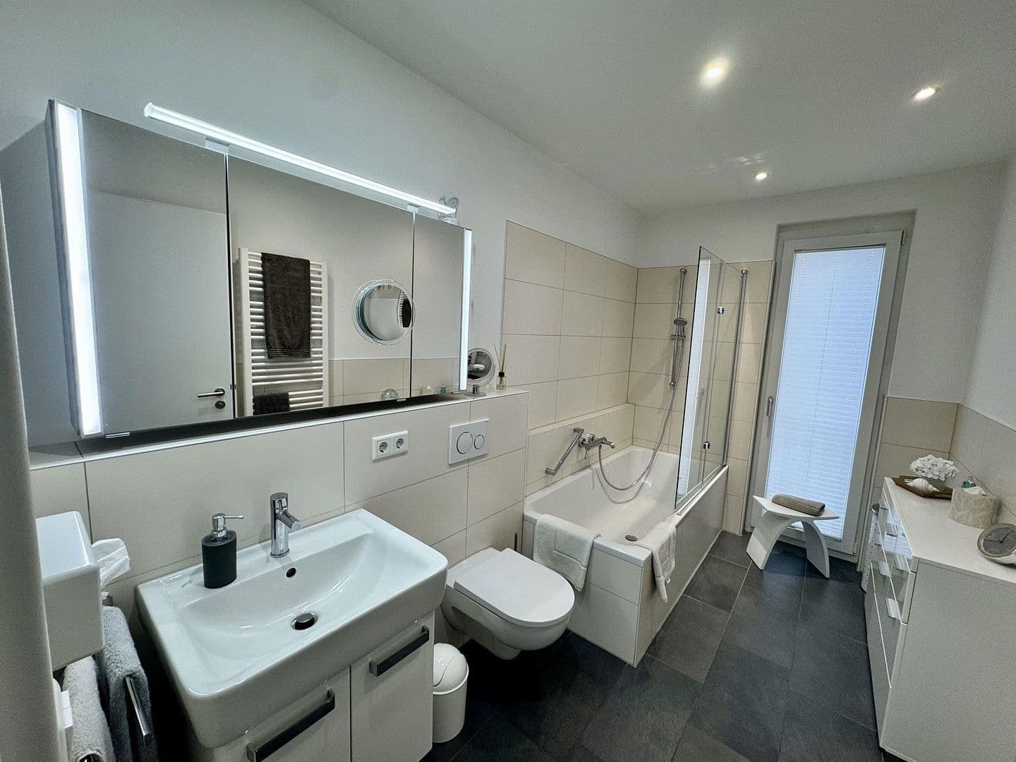 3 bedroom flat for sale, 76 m², Frankfurt / Kalbach-Rieberg, Hesse 3 bedroom flat for sale, 76 m², Frankfurt / Kalbach-Rieberg, Hesse