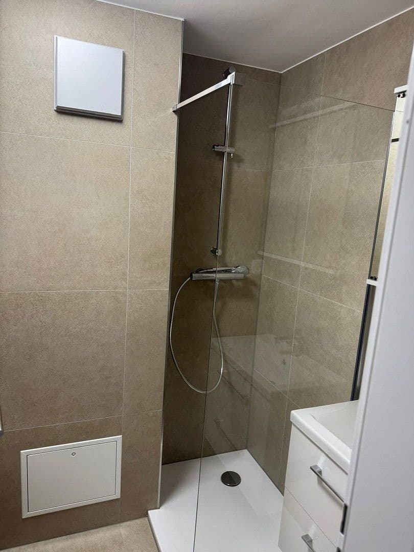 1 bedroom flat to rent, 24 m², Borngasse 33-35, Aachen, North Rhine-Westphalia 1 bedroom flat to rent, 24 m², Borngasse 33-35, Aachen, North Rhine-Westphalia