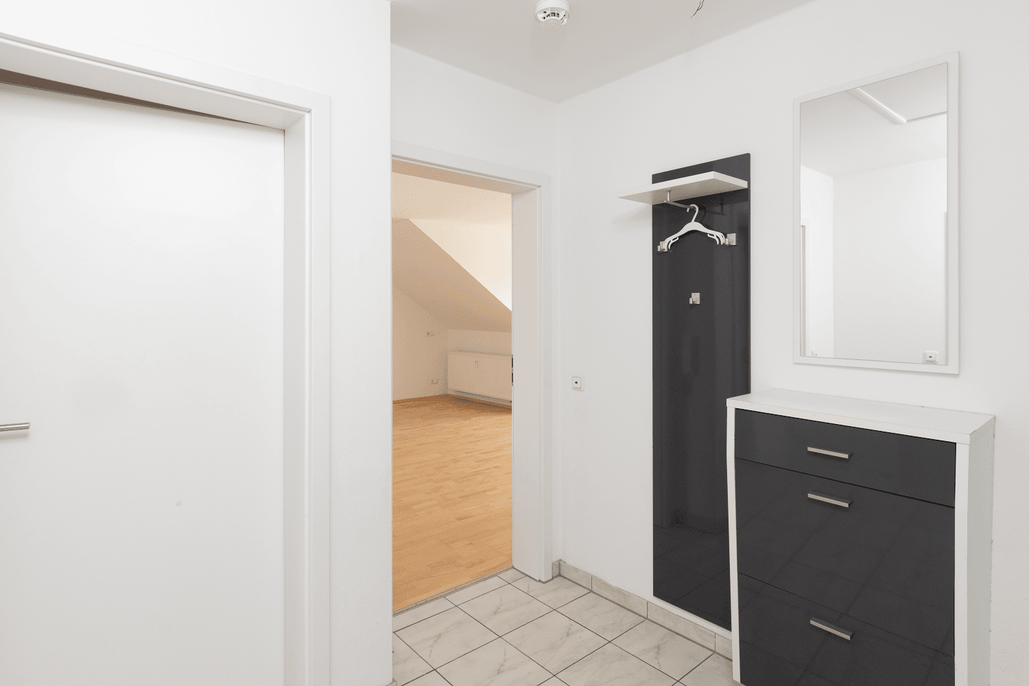 house to rent, 300 m², Hanslmühlweg 2, Wolnzach, Bavaria house to rent, 300 m², Hanslmühlweg 2, Wolnzach, Bavaria