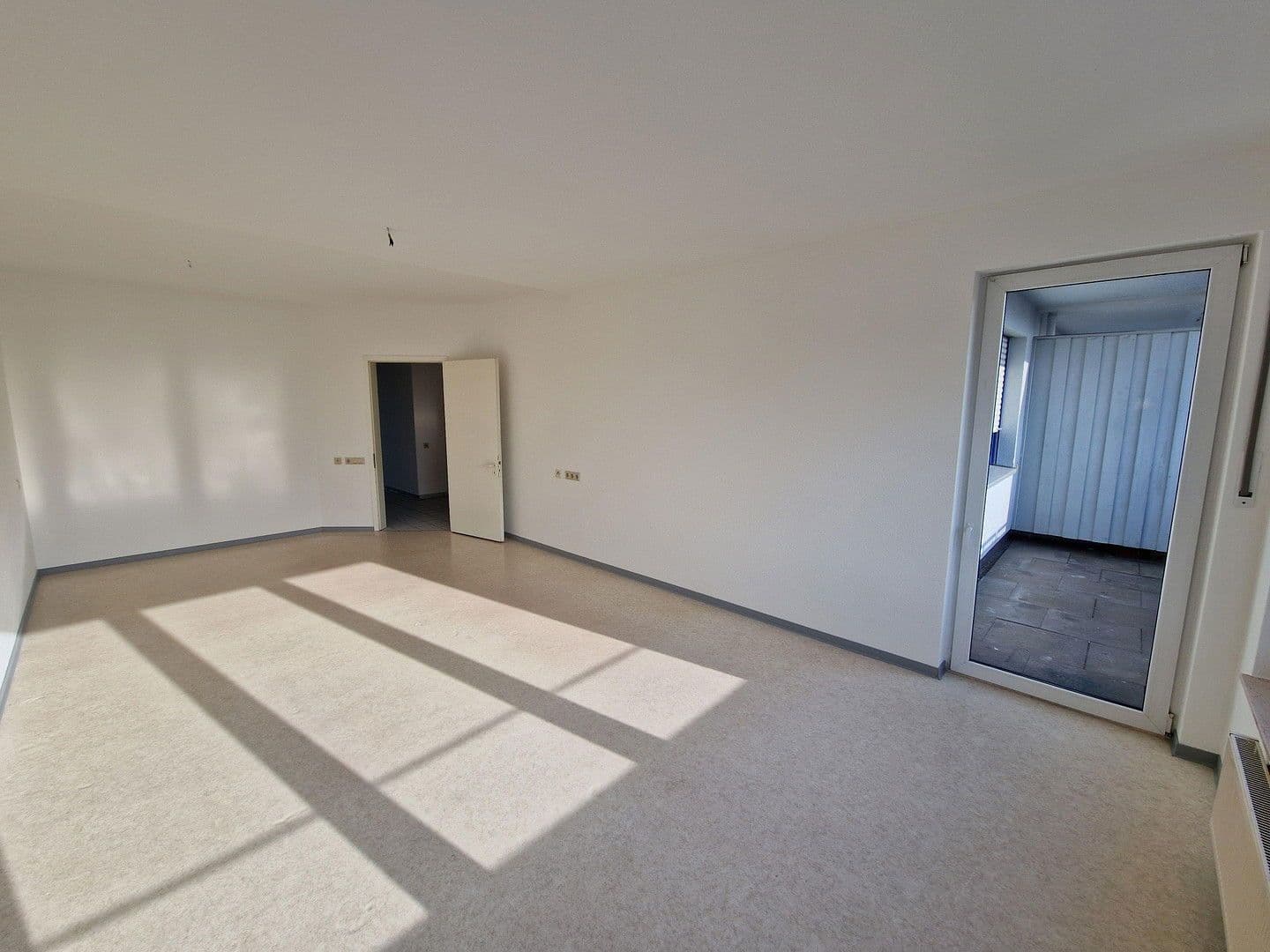 3 bedroom flat to rent, 77 m², Borgsen-Allee 2 u. 4, Bielefeld, North Rhine-Westphalia 3 bedroom flat to rent, 77 m², Borgsen-Allee 2 u. 4, Bielefeld, North Rhine-Westphalia