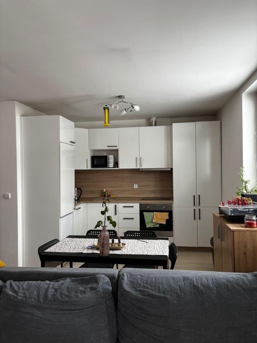 2 bedroom with open-plan kitchen flat to rent, 110 m², Vimperk, Jihočeský Region 2 bedroom with open-plan kitchen flat to rent, 110 m², Vimperk, Jihočeský Region