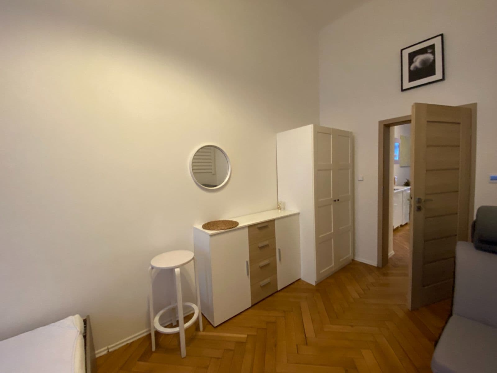 2 bedroom with open-plan kitchen flat to rent, 87 m², Preslova, Prague, Prague 2 bedroom with open-plan kitchen flat to rent, 87 m², Preslova, Prague, Prague