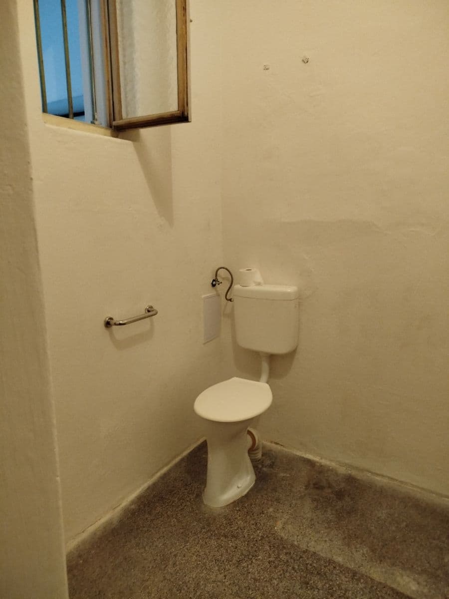 non-residential property to rent, 86 m², Husovo náměstí, Lysá nad Labem, Středočeský Region non-residential property to rent, 86 m², Husovo náměstí, Lysá nad Labem, Středočeský Region