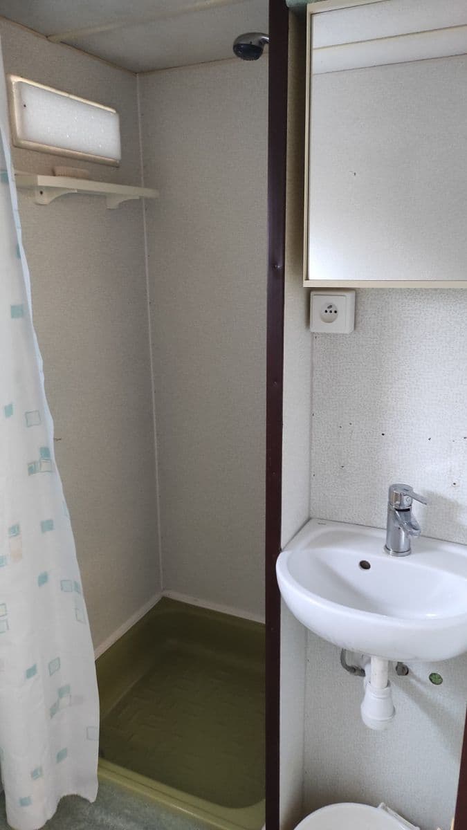 2 bedroom with open-plan kitchen flat to rent, 30 m², V Olšinkách, Brandýs nad Labem-Stará Boleslav, Středočeský Region 2 bedroom with open-plan kitchen flat to rent, 30 m², V Olšinkách, Brandýs nad Labem-Stará Boleslav, Středočeský Region