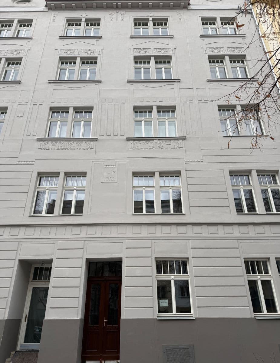 Studio flat to rent, 30 m², 28. pluku, Prague, Prague Studio flat to rent, 30 m², 28. pluku, Prague, Prague