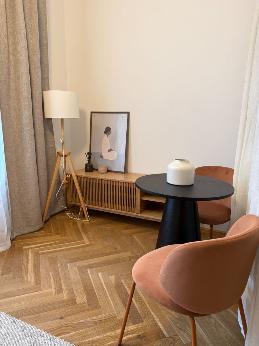 Studio flat to rent, 32 m², 28. pluku, Prague, Prague Studio flat to rent, 32 m², 28. pluku, Prague, Prague