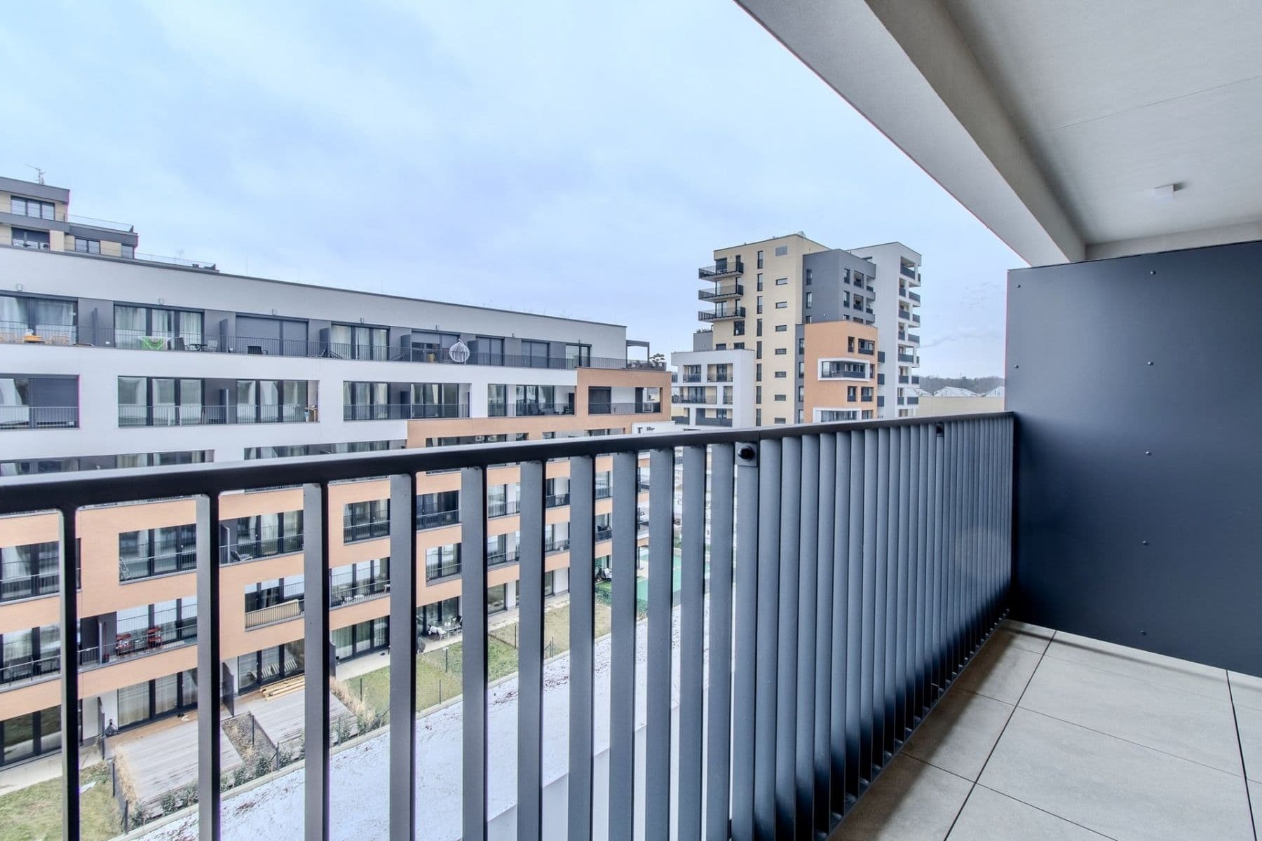 Studio flat to rent, 32 m², Poděbradská, Prague, Prague Studio flat to rent, 32 m², Poděbradská, Prague, Prague