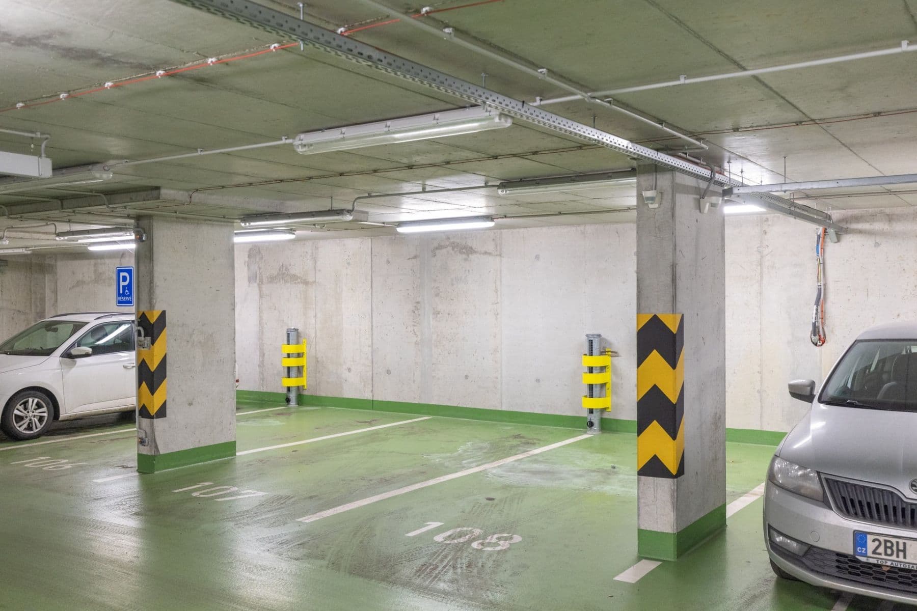 Studio flat to rent, 28 m², Škrábkových, Prague, Prague Studio flat to rent, 28 m², Škrábkových, Prague, Prague