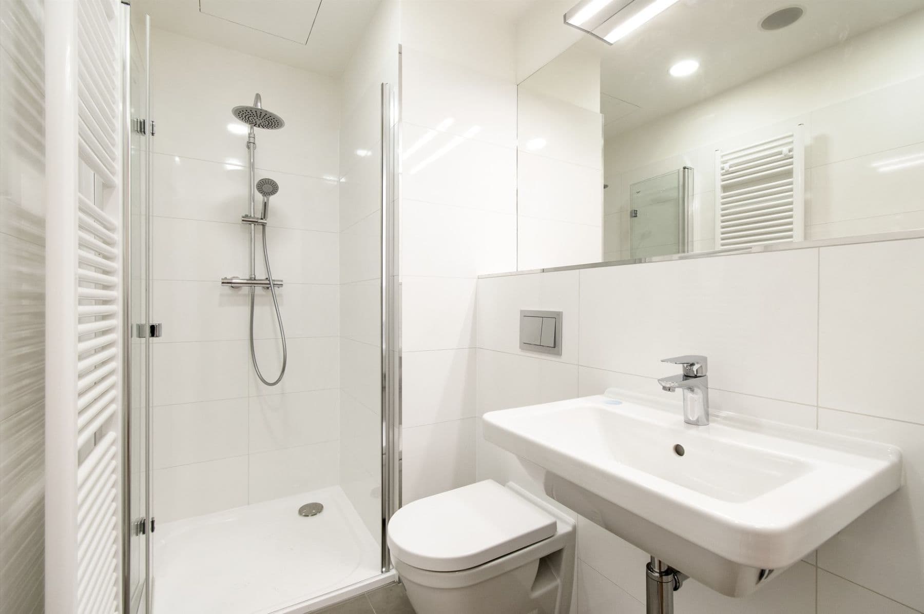 1 bedroom with open-plan kitchen flat to rent, 37 m², Perucká, Prague, Prague 1 bedroom with open-plan kitchen flat to rent, 37 m², Perucká, Prague, Prague