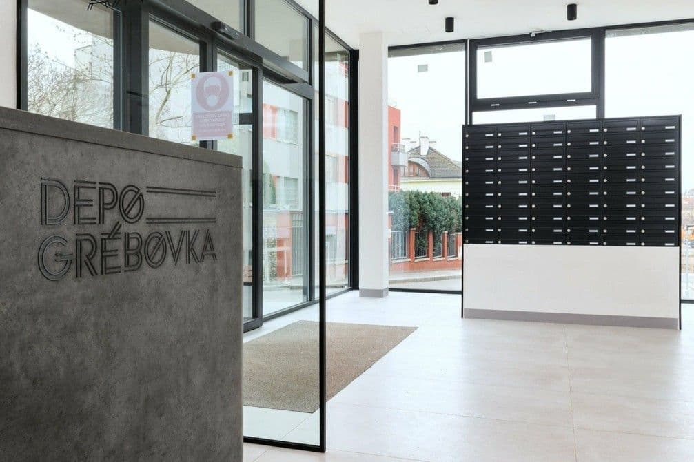 1 bedroom with open-plan kitchen flat to rent, 37 m², Perucká, Prague, Prague 1 bedroom with open-plan kitchen flat to rent, 37 m², Perucká, Prague, Prague