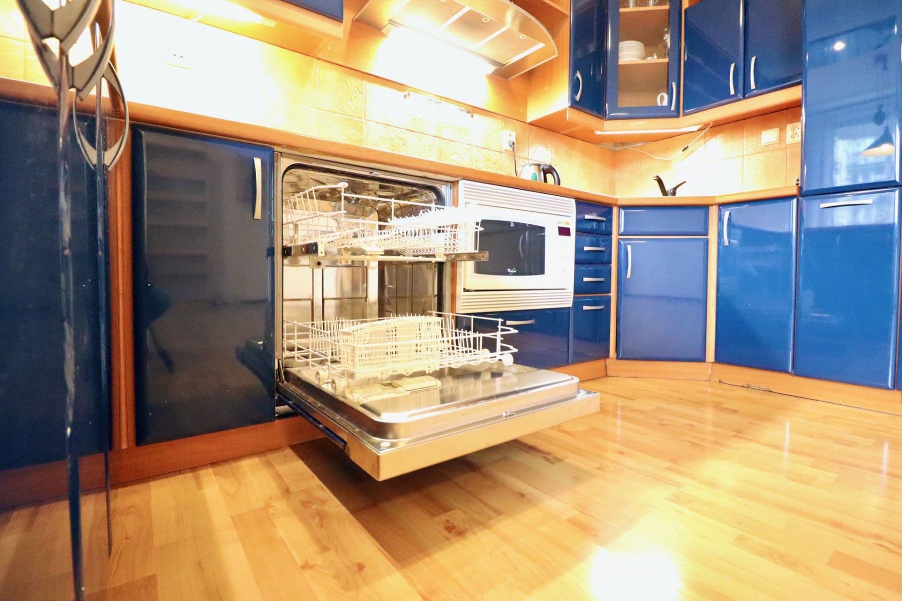 2 bedroom with open-plan kitchen flat to rent, 75 m², Jana Růžičky, Prague, Prague 2 bedroom with open-plan kitchen flat to rent, 75 m², Jana Růžičky, Prague, Prague