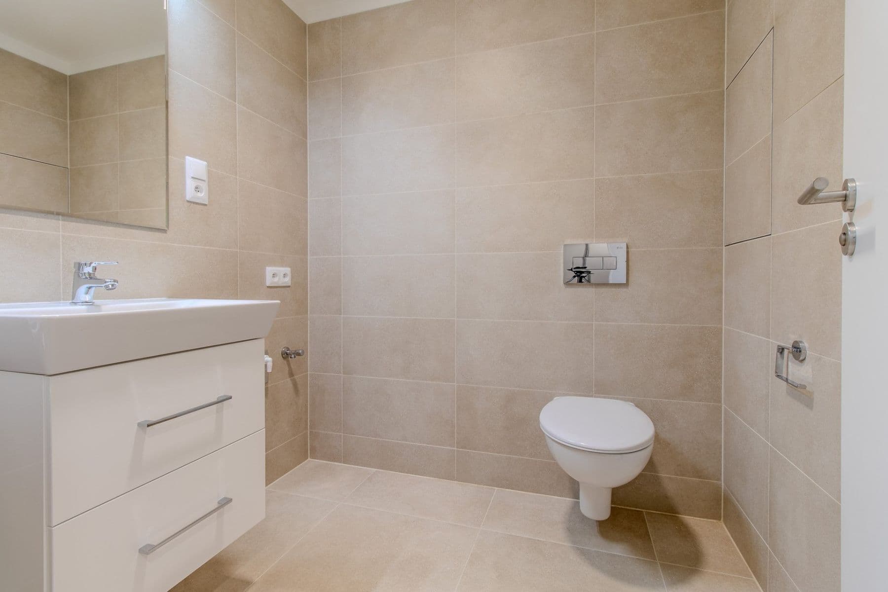 Studio flat to rent, 32 m², Poděbradská, Prague, Prague Studio flat to rent, 32 m², Poděbradská, Prague, Prague