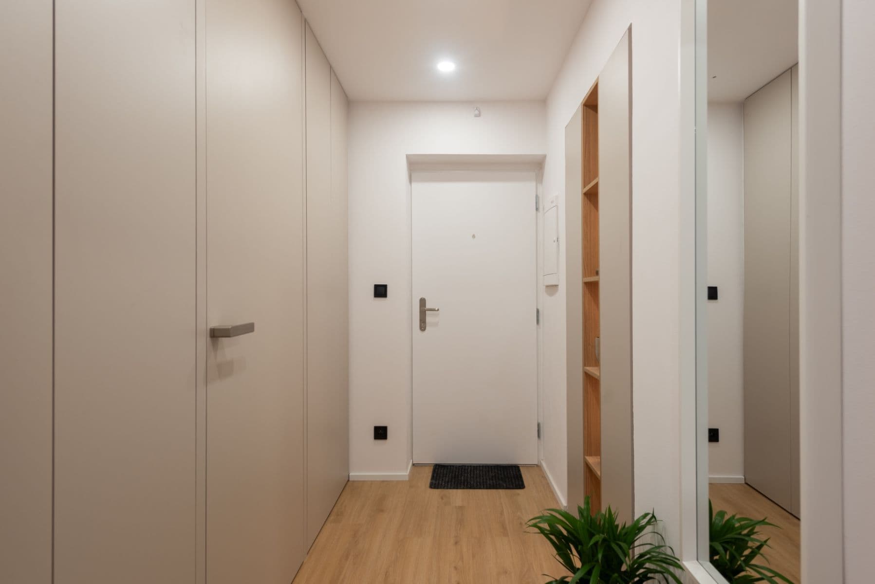 1 bedroom with open-plan kitchen flat for sale, 54 m², Vodárenská, Kladno, Středočeský Region 1 bedroom with open-plan kitchen flat for sale, 54 m², Vodárenská, Kladno, Středočeský Region