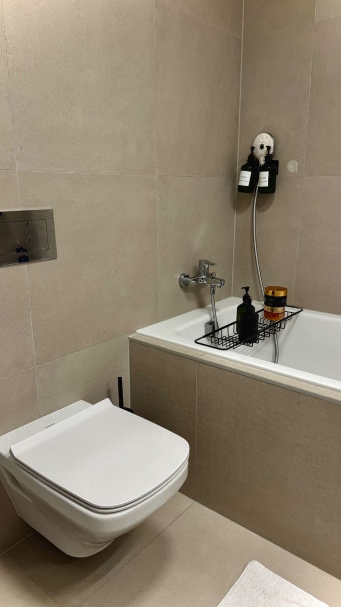 Studio flat to rent, 34 m², Kolbenova, Prague, Prague Studio flat to rent, 34 m², Kolbenova, Prague, Prague