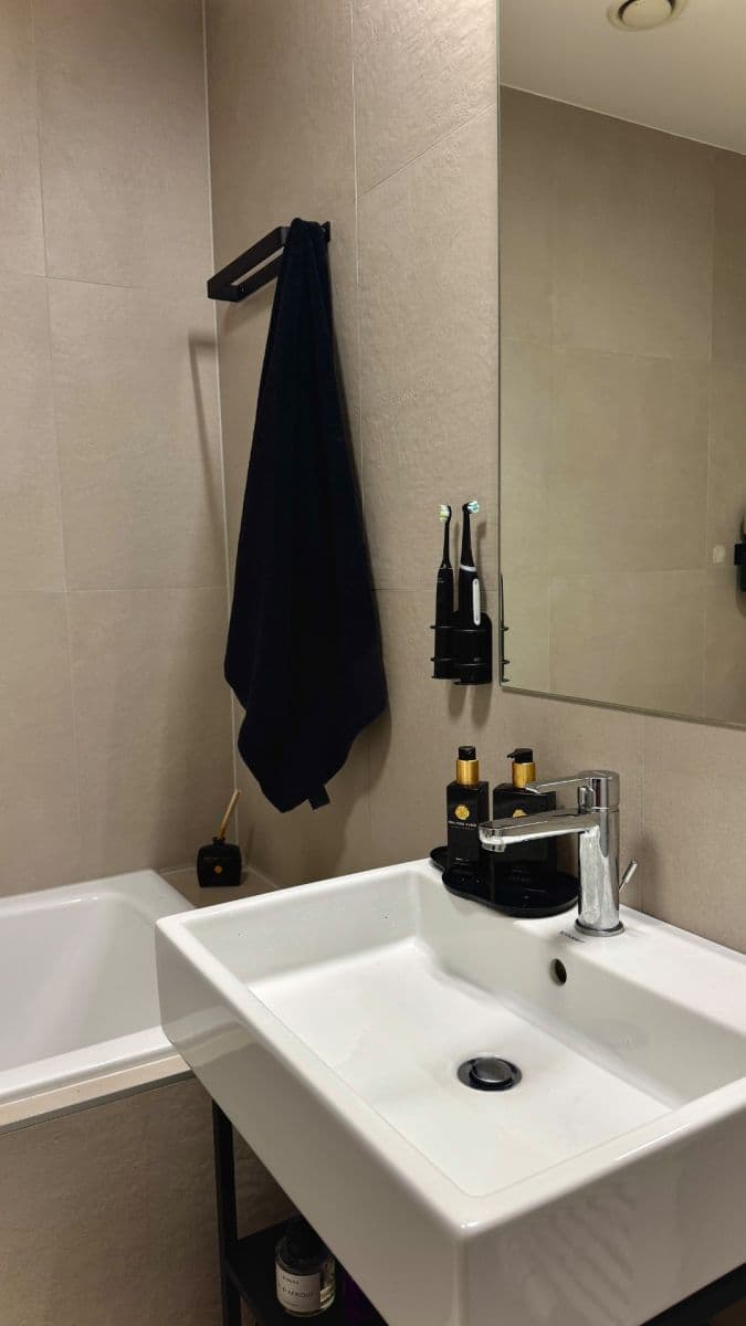 Studio flat to rent, 34 m², Kolbenova, Prague, Prague Studio flat to rent, 34 m², Kolbenova, Prague, Prague