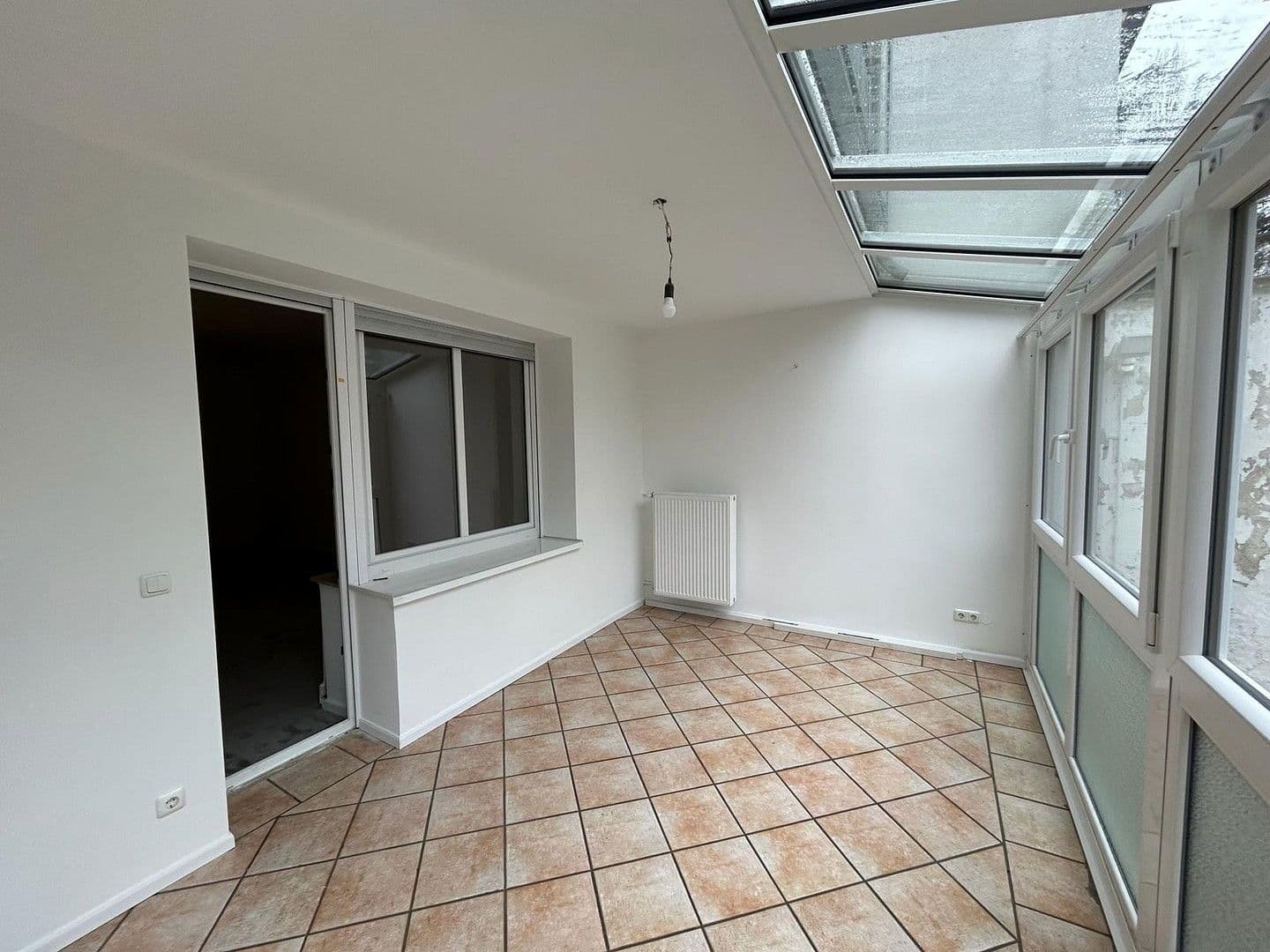 4 bedroom flat to rent, 165 m², Düsseldorf, North Rhine-Westphalia 4 bedroom flat to rent, 165 m², Düsseldorf, North Rhine-Westphalia