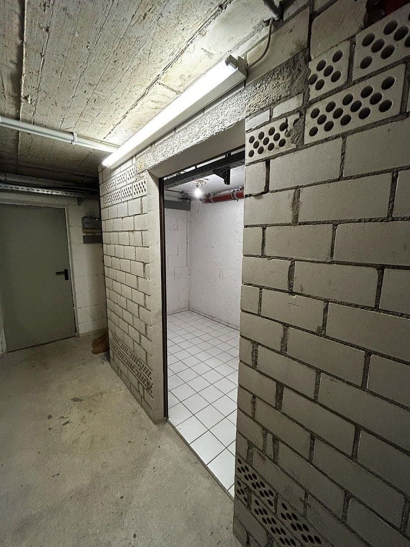 office for sale, 104 m², Marktstraße 37, Kirchheim unter Teck, Baden-Württemberg office for sale, 104 m², Marktstraße 37, Kirchheim unter Teck, Baden-Württemberg