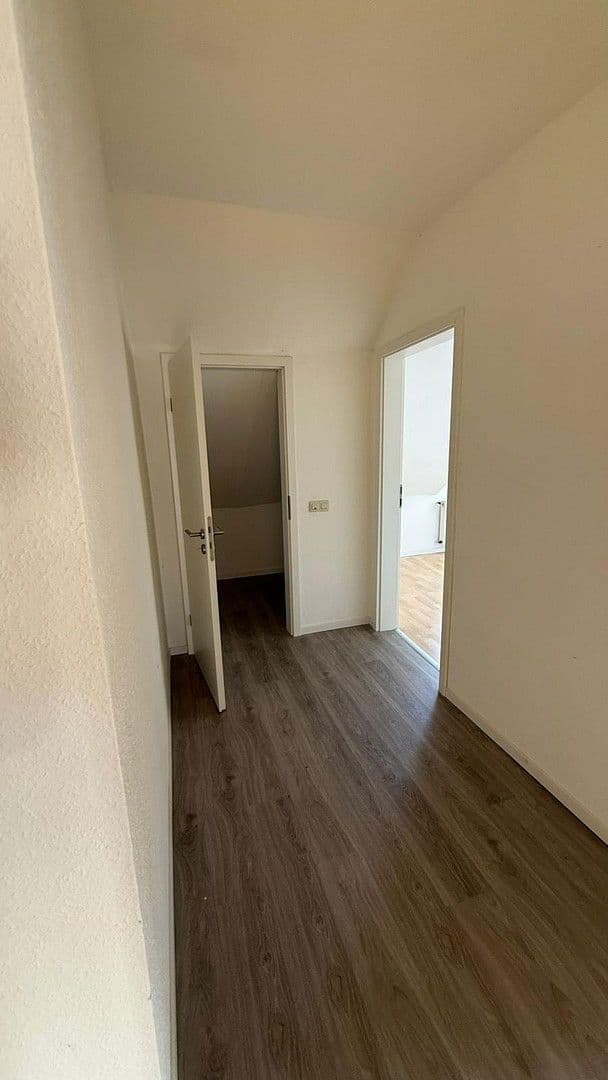 4 bedroom flat to rent, 107 m², Dornburg, Hesse 4 bedroom flat to rent, 107 m², Dornburg, Hesse