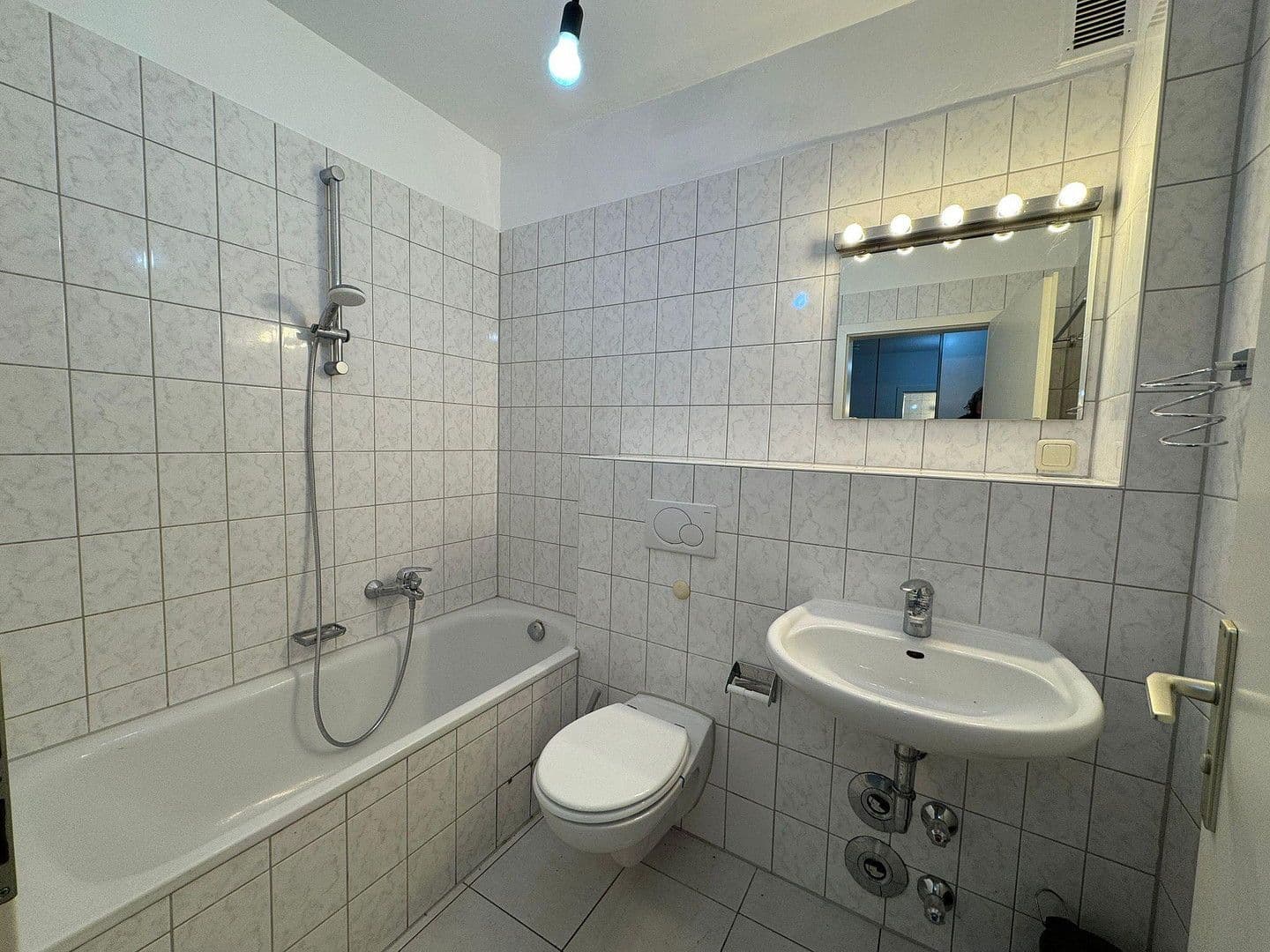 1 bedroom flat to rent, 39 m², Beethovenstraße 15, Frankfurt am Main, Hesse 1 bedroom flat to rent, 39 m², Beethovenstraße 15, Frankfurt am Main, Hesse