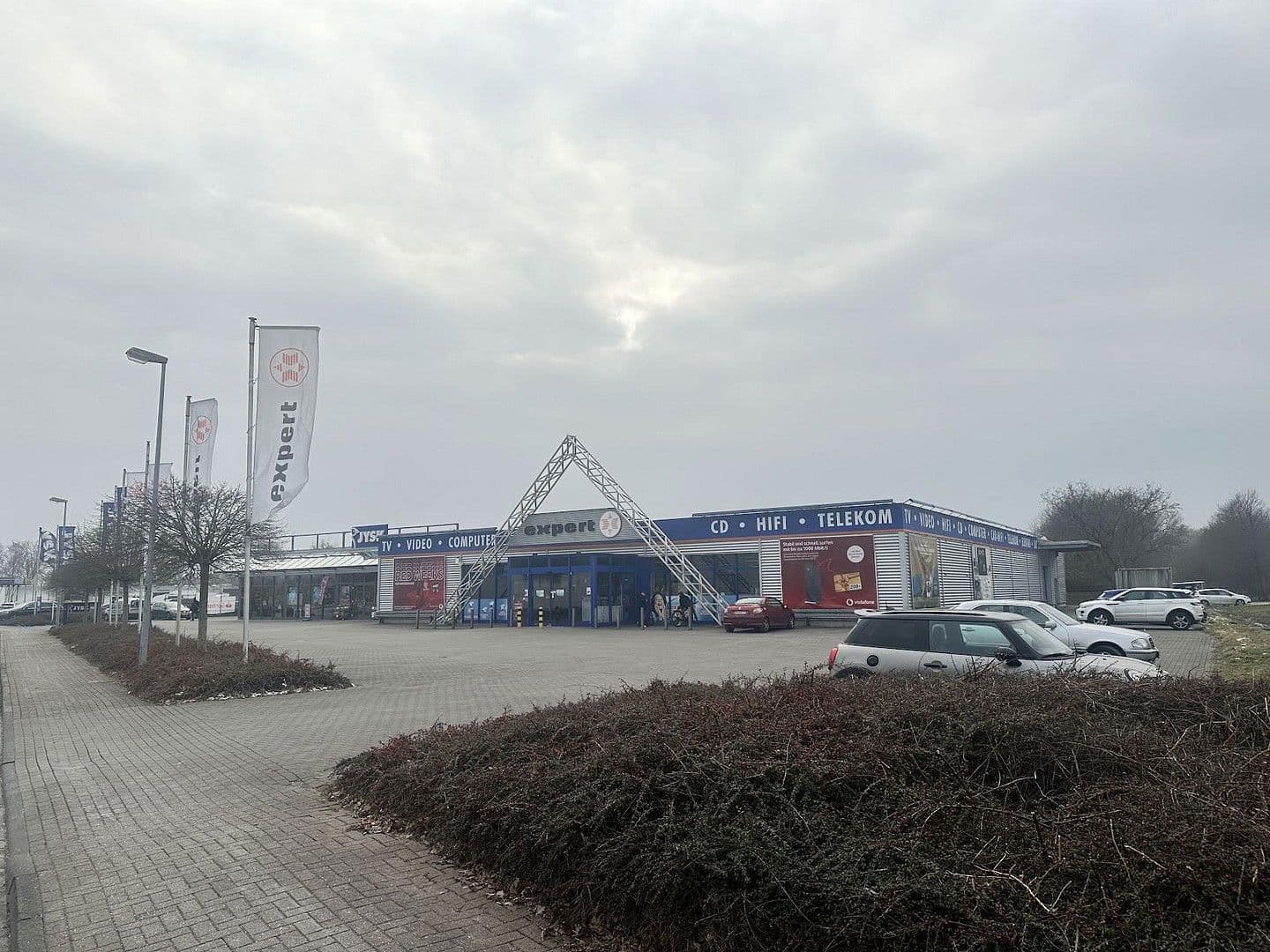 non-residential property to rent, 1,260 m², An der Sielbrücke, Nordenham, Lower Saxony non-residential property to rent, 1,260 m², An der Sielbrücke, Nordenham, Lower Saxony