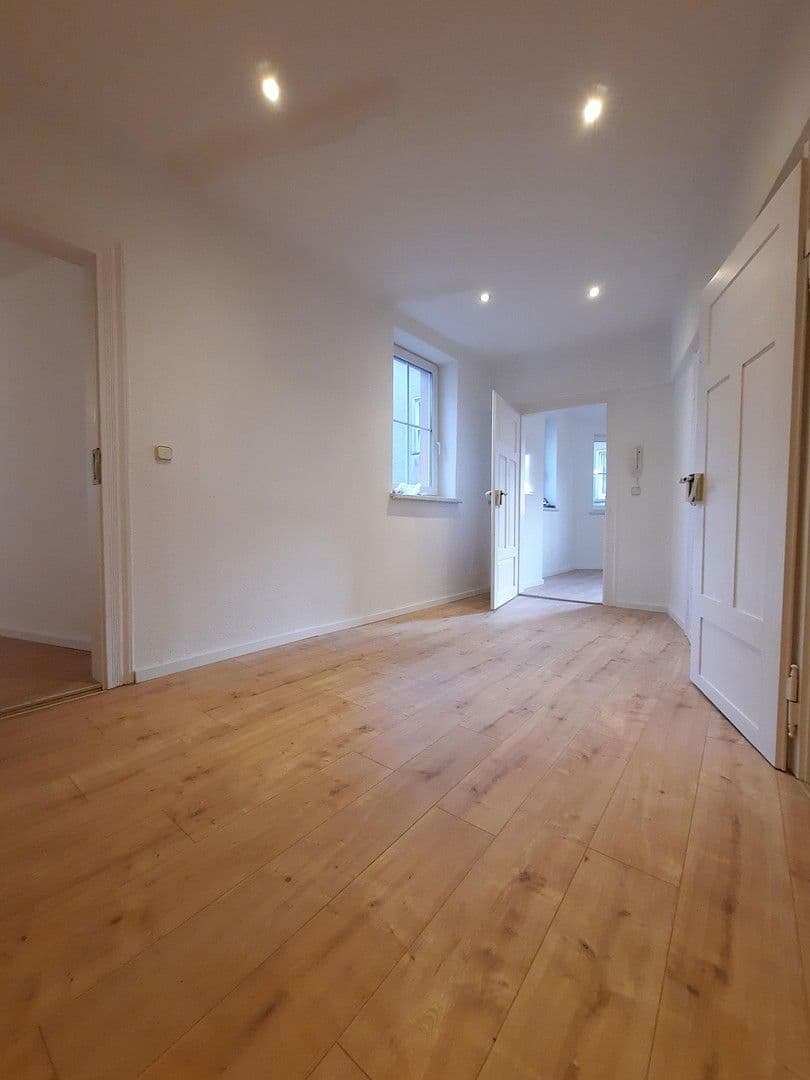 house to rent, 77 m², Chemnitzer Str. 15, Limbach-Oberfrohna, Saxony house to rent, 77 m², Chemnitzer Str. 15, Limbach-Oberfrohna, Saxony