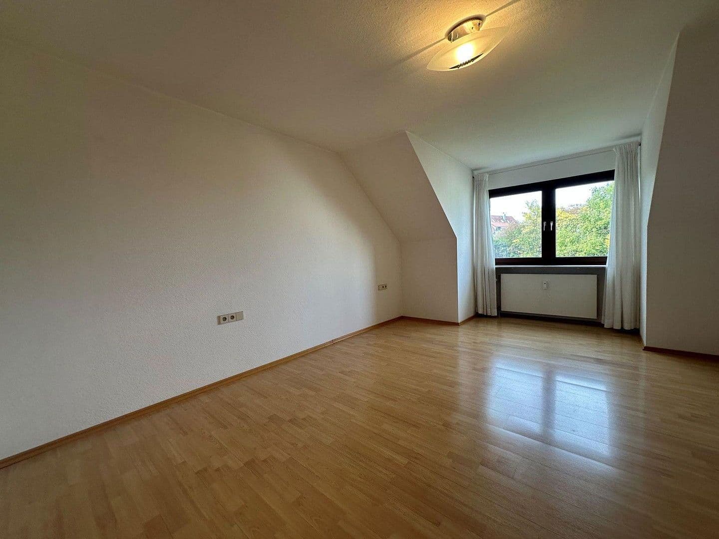 2 bedroom with open-plan kitchen flat for sale, 84 m², Weinstadt, Baden-Württemberg 2 bedroom with open-plan kitchen flat for sale, 84 m², Weinstadt, Baden-Württemberg